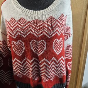 ladies ADORABLE cropped heart sweater